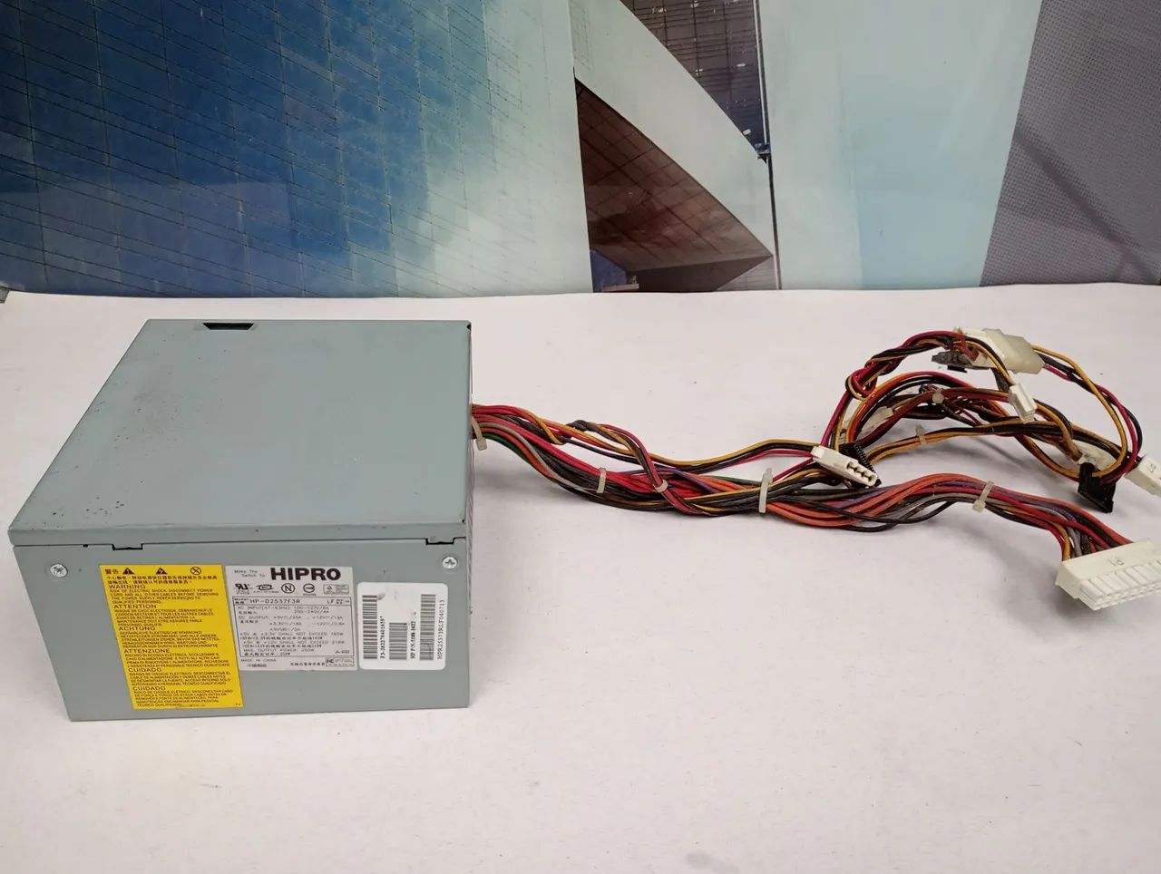 Fonte HP Hipro HP-D2537F3R 250W - Funcionando