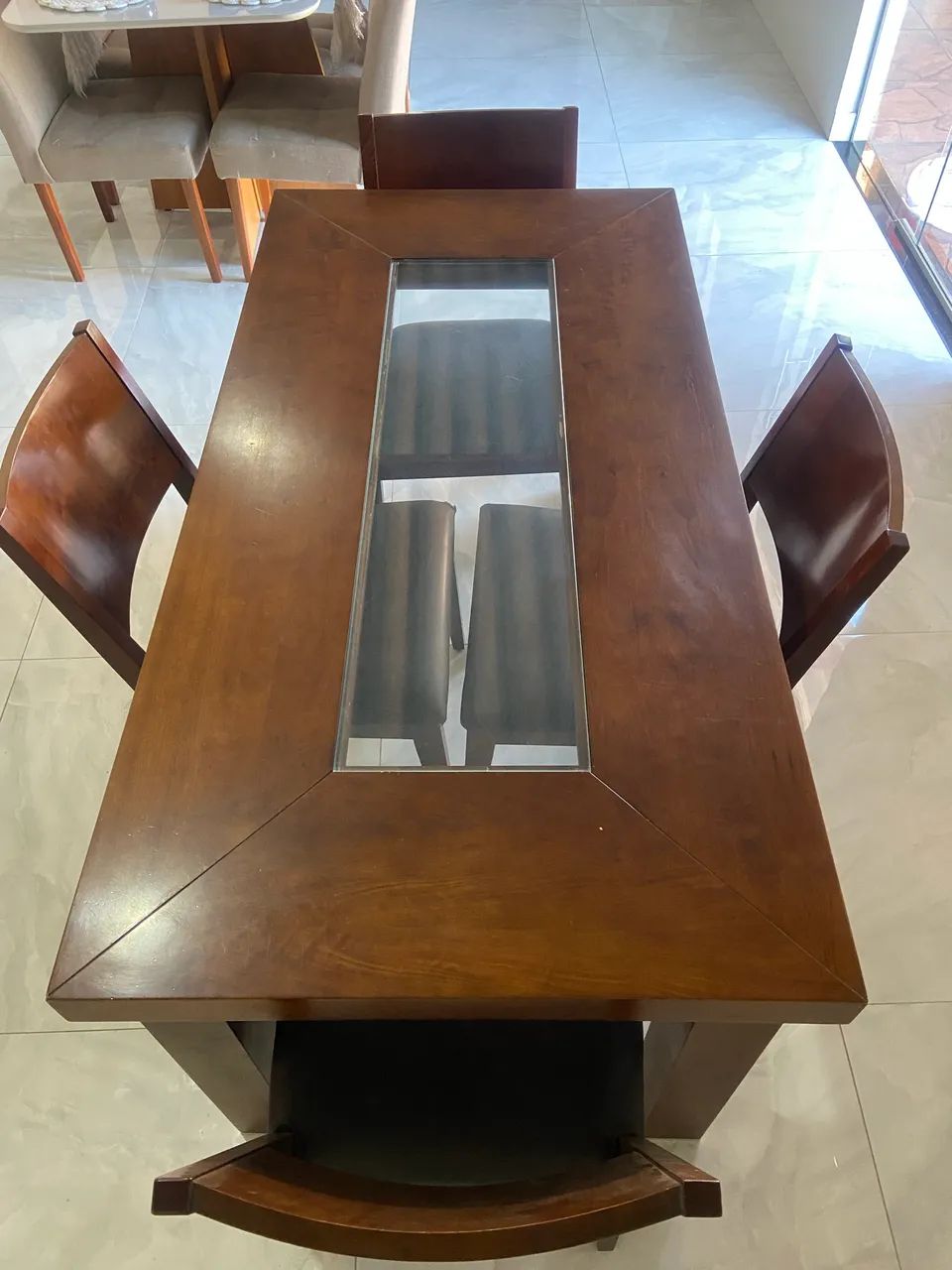 Mesa com 4 cadeiras - Foto 4