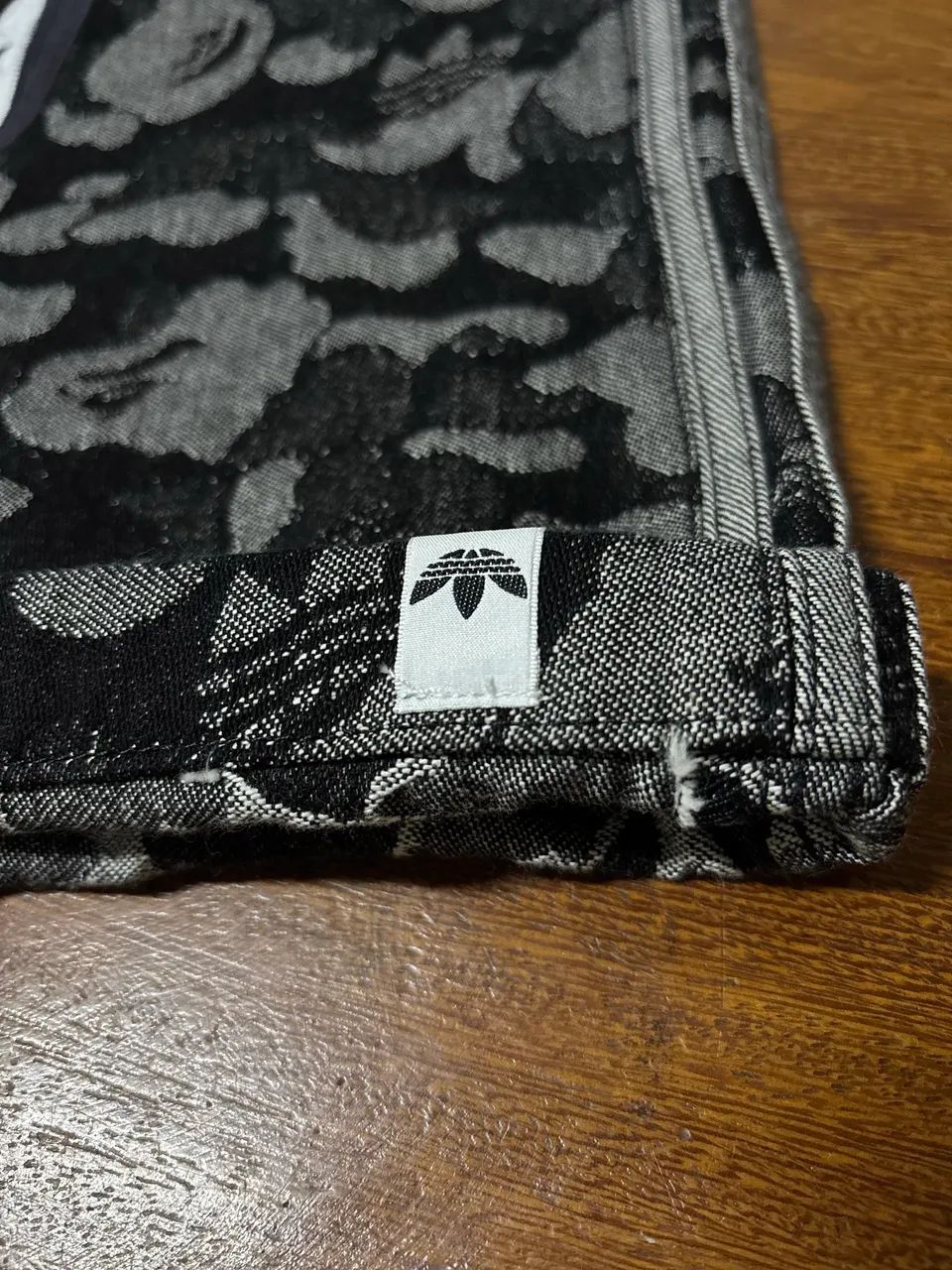 bape x adidas black camo jorts - m - Foto 5