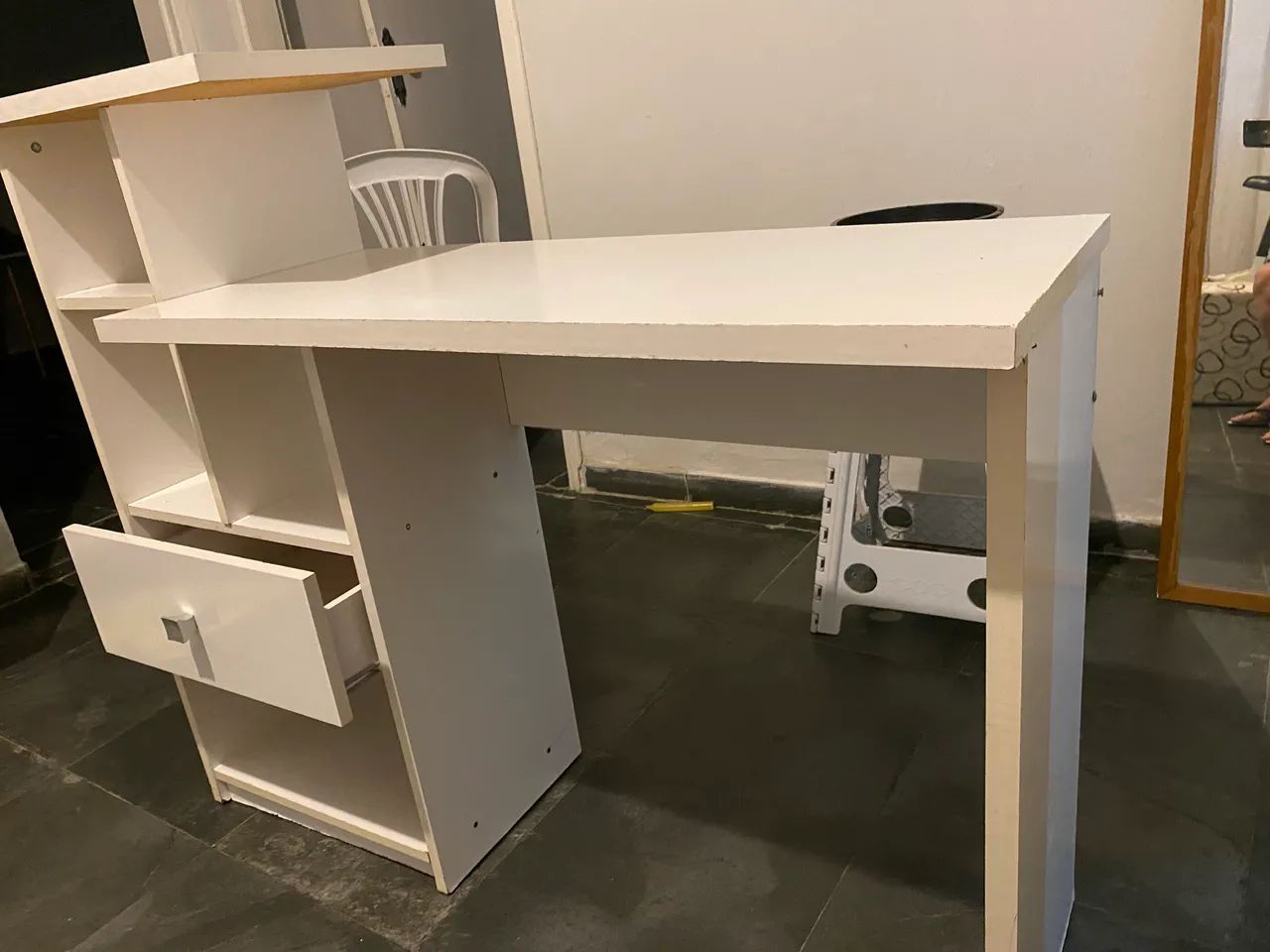 Mesa / escrivaninha - Foto 4