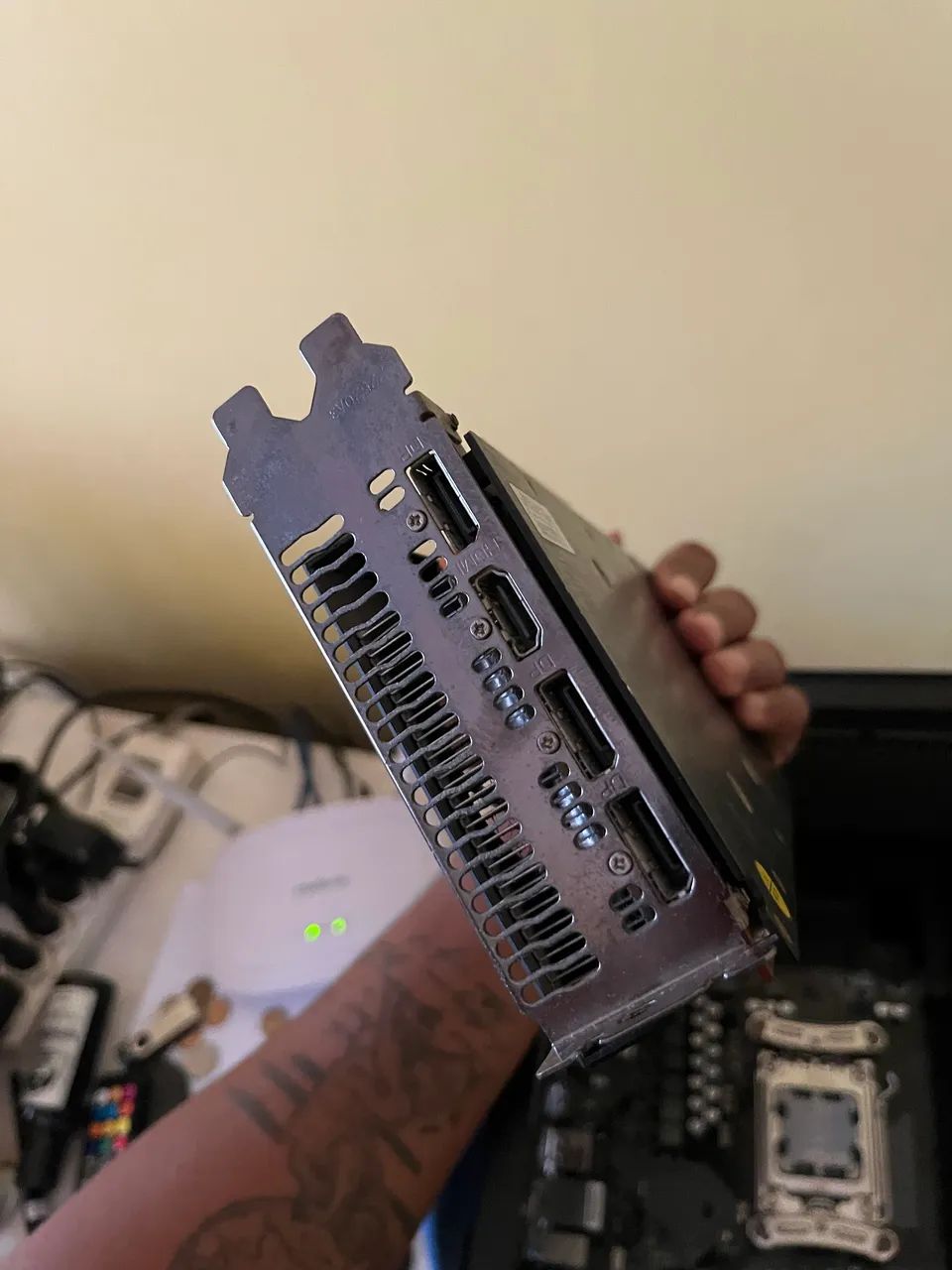 Rx5600xt zero toda ok  - Foto 2