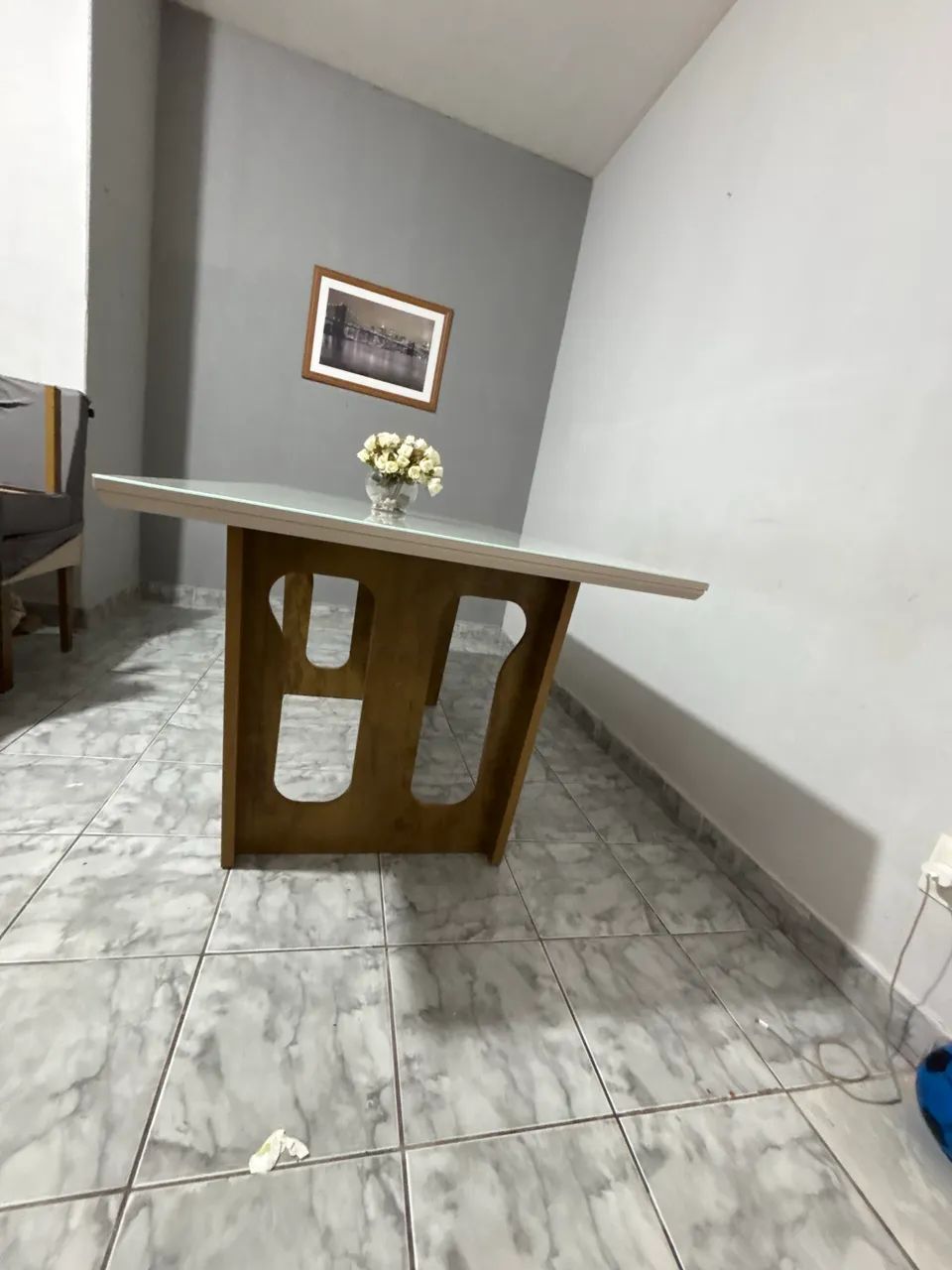 Mesa de 6 lugares com tampo de vidro  - Foto 2