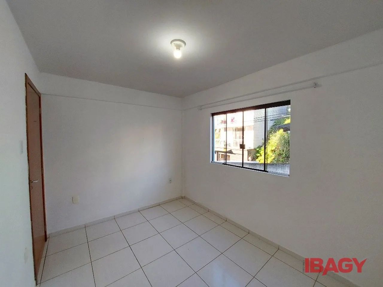 Excelente Apartamento 2 dormitório(s) em Agronômica - Florianópolis - Foto 5