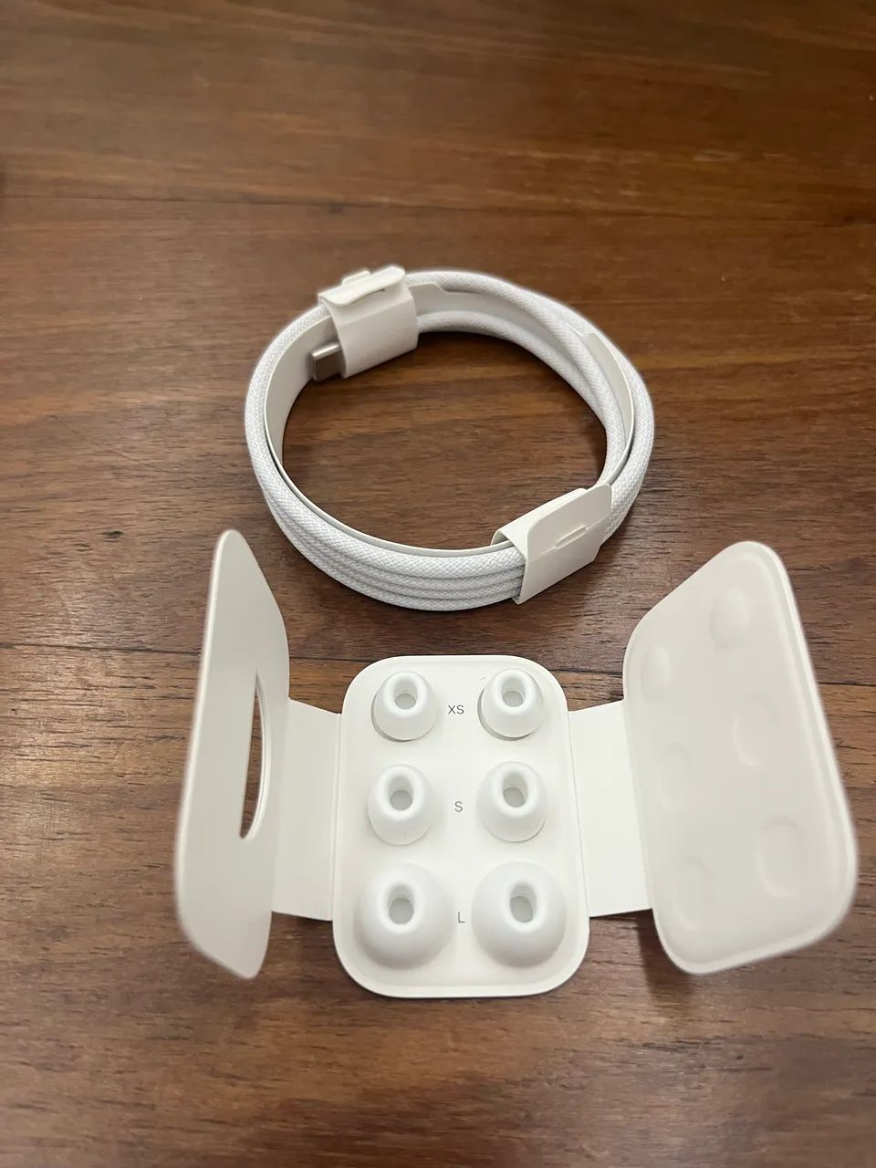 AirPods Pro 2 - Foto 3