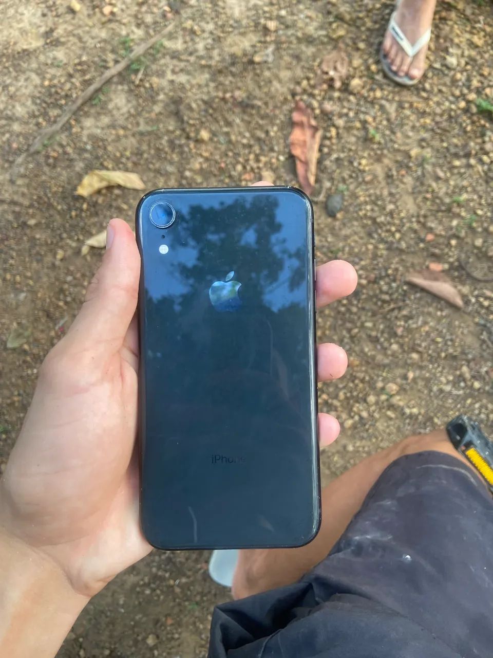 iphone xr 64gb