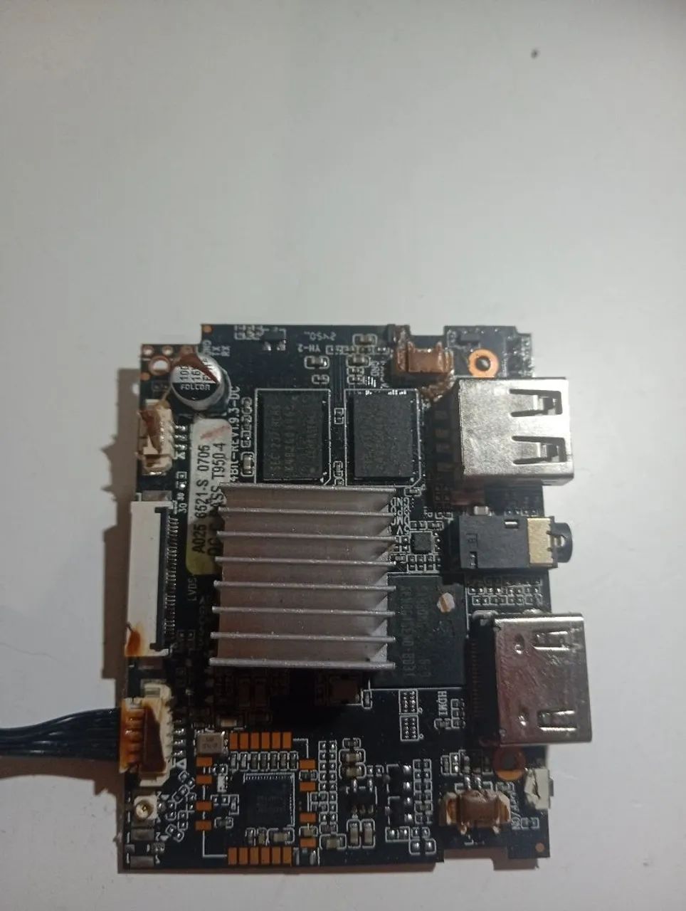 Placa principal do projeto Hy300 funcionando 