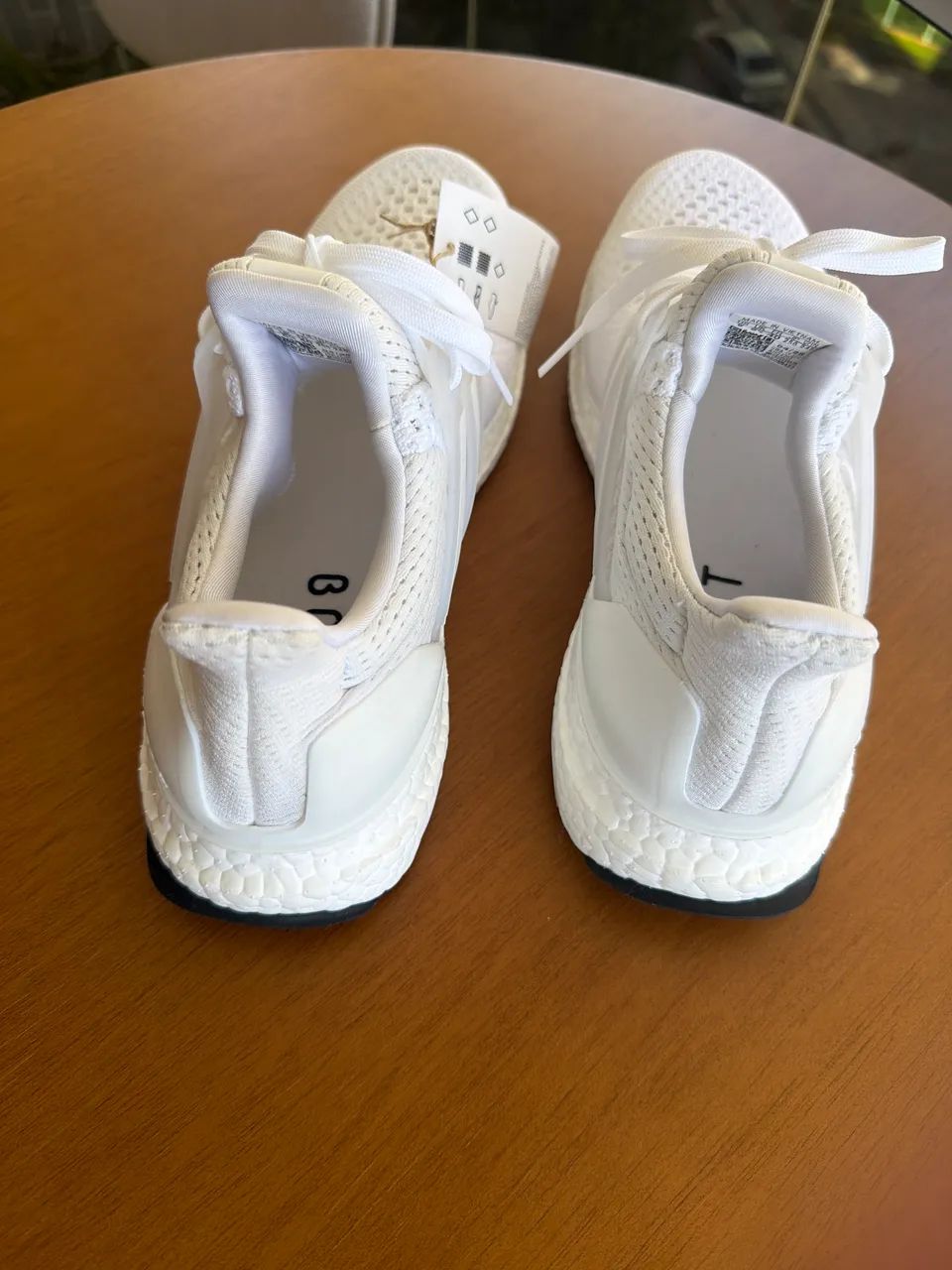 Tênis ultraboost feminino branco tamanho 38 - Foto 3