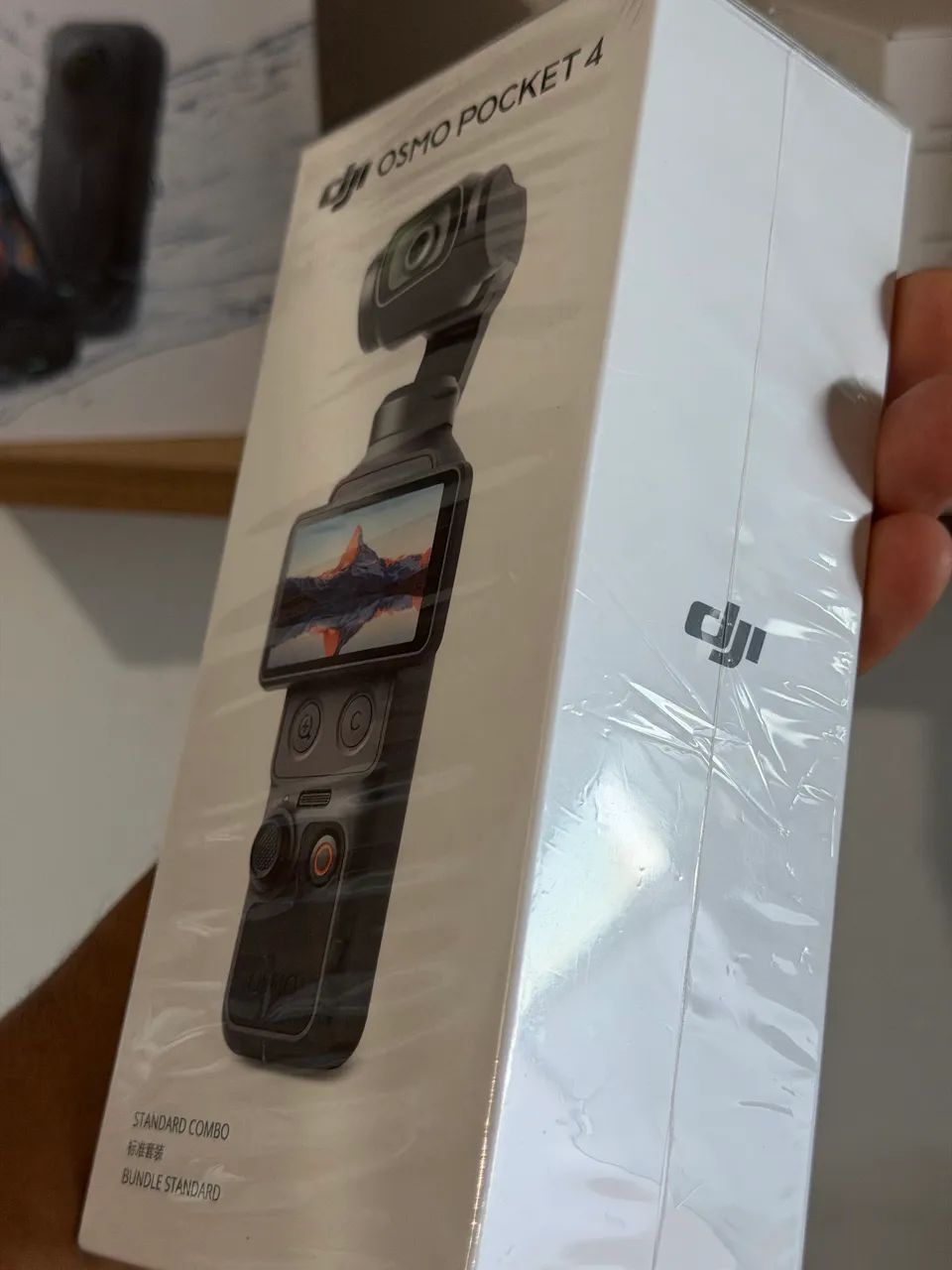 DJI OSMO POCKET 4
