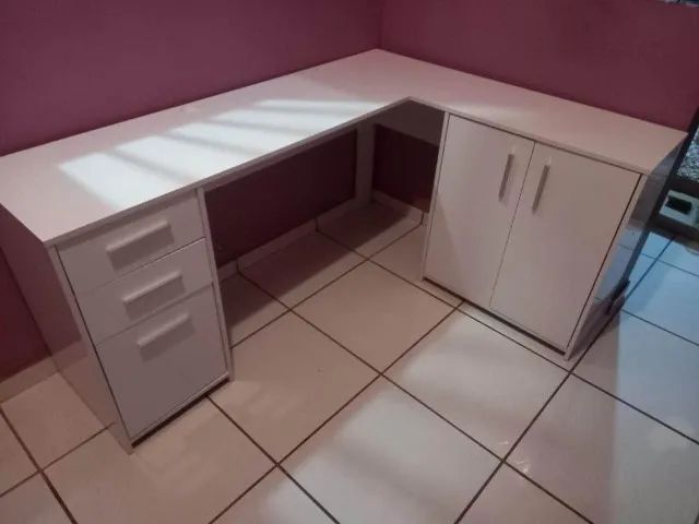 ? Mesa em L Premium - Pronta Entrega + Montagem GRÁTIS! Transforme Seu Espaço Agora! - Foto 5