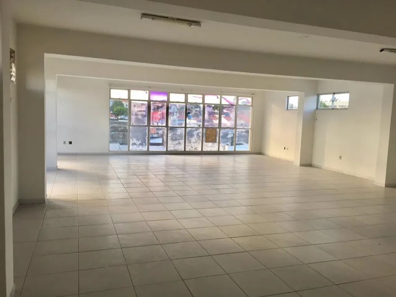 Centro comercial Centro 4 Pavimento 16 Lojas /Ótimo Investimento - Foto 3