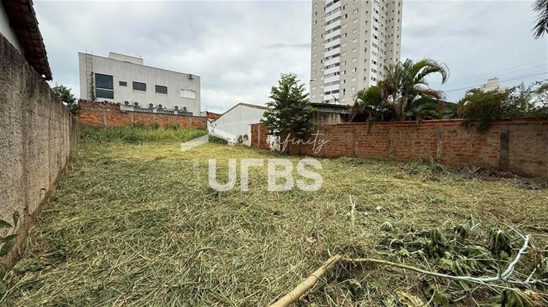 0 - Terreno Residencial - Foto 2