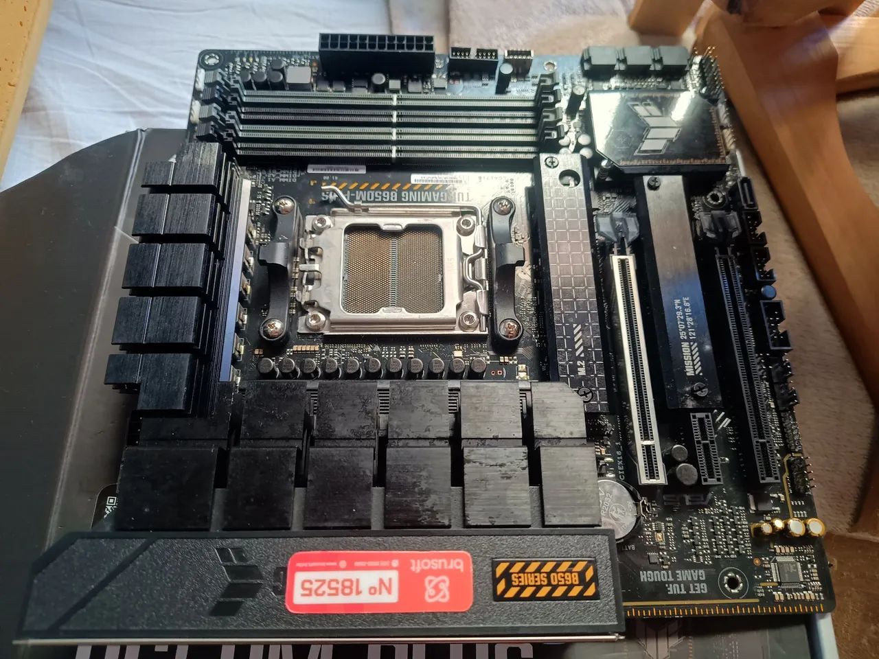 B650M- plus TufGaming - Foto 3
