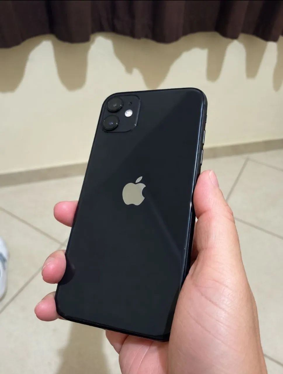 ? iPhone 11 128 GB ? Muito Conservado!
