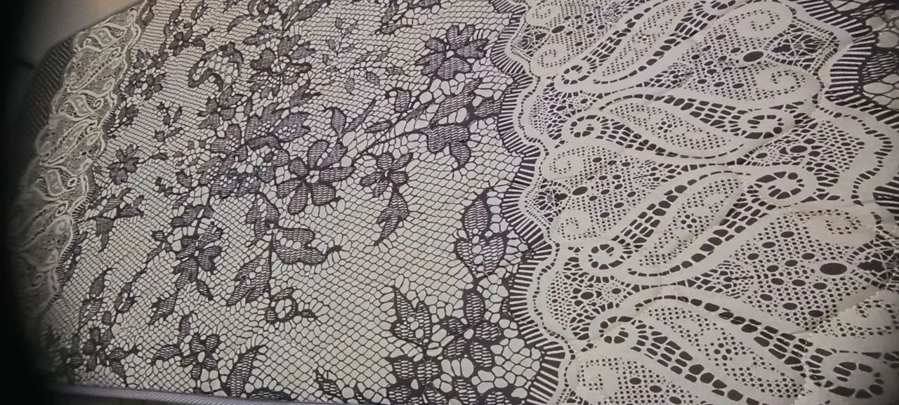 Cama de solteiro, box mas o colchão  - Foto 2