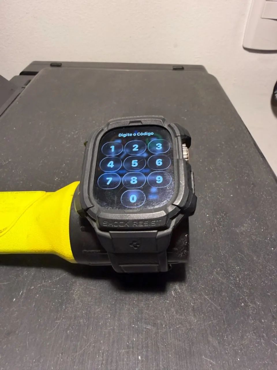 Pulseira Spigen Rugged Armor Pro Apple Watch Ultra 49mm - Foto 5