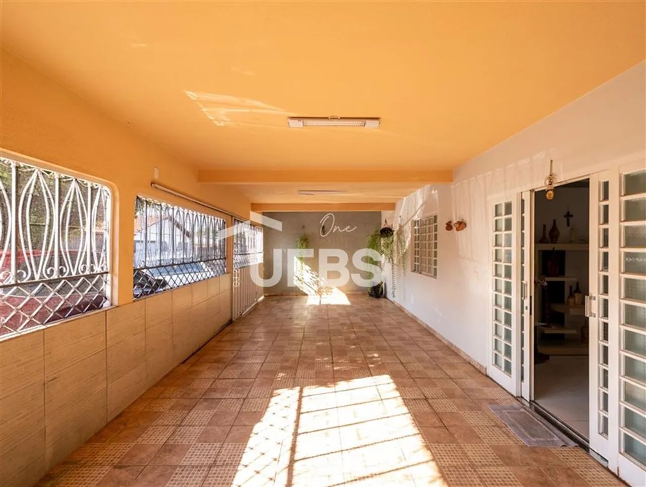 Casa de Rua - Sobrado 5 quartos - Foto 2