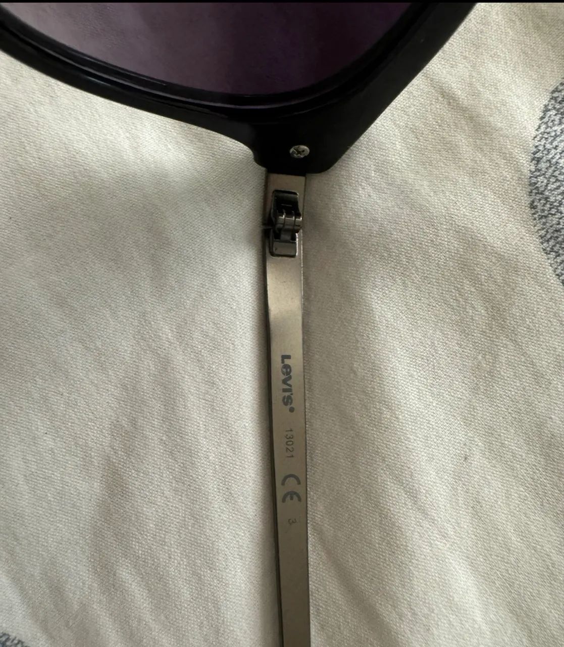 2 Óculos Armani Exchange e Levis Original - Foto 5
