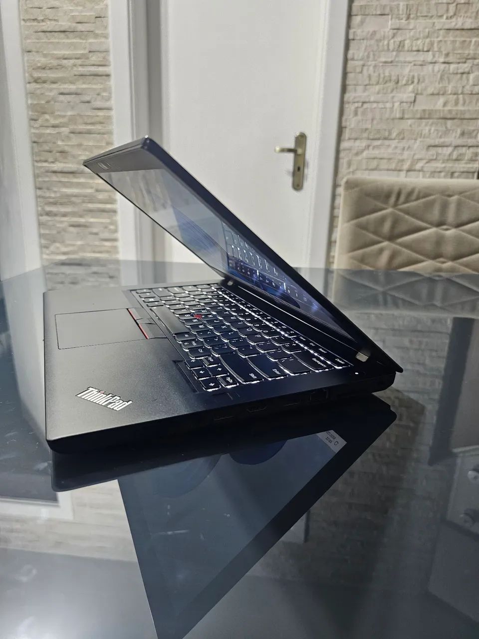 Lenovo ThinkPad T480 Core i5 vpro 8gb SSD 256gb Nvme FHD TOQUE NA TELA<br> - Foto 3