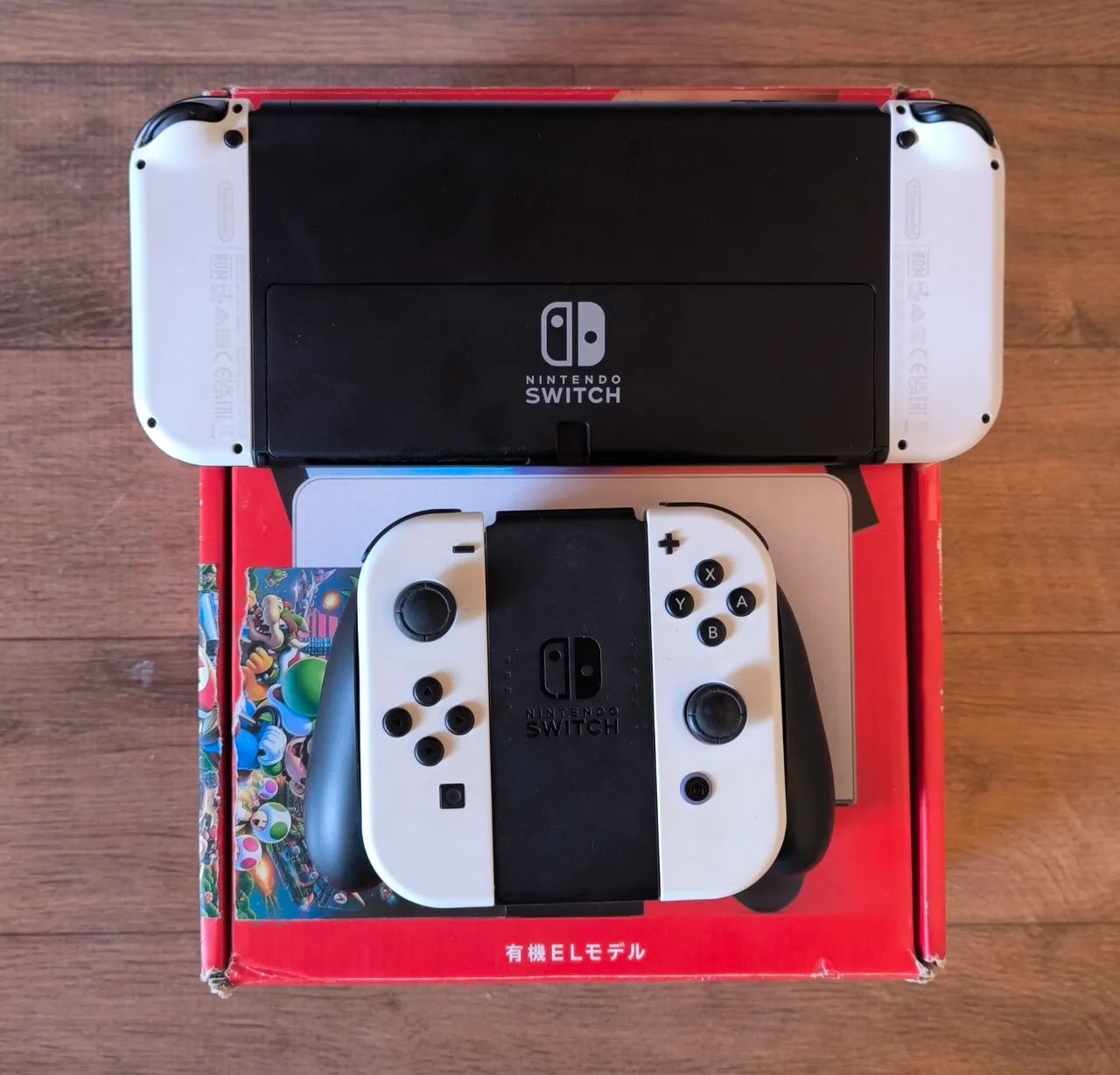 Nintendo Switch OLED Desbloqueado com 600GB com 70 jogos e  2 Controles - Foto 3