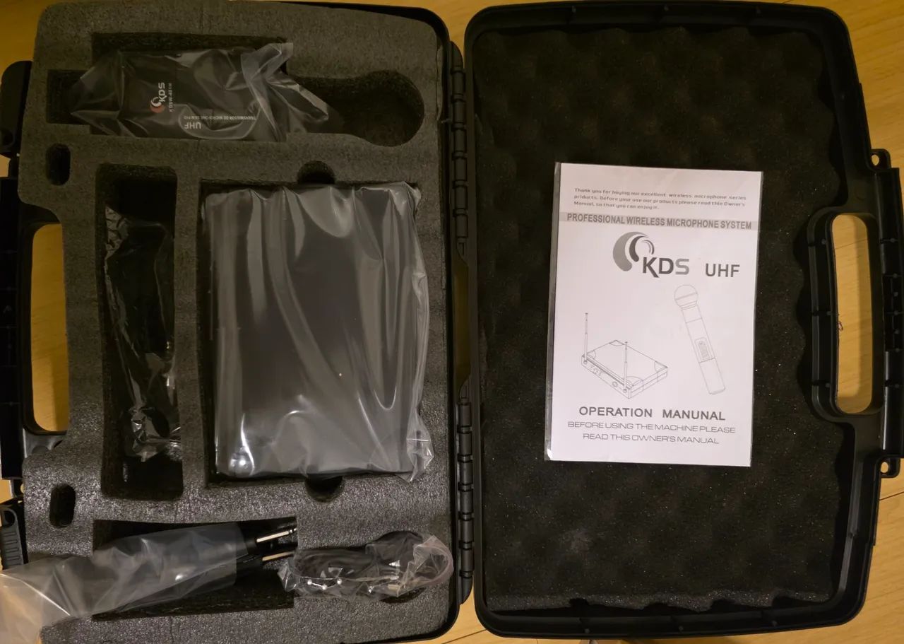 Microfone de cabeca sem fio novo na caixa - Foto 2
