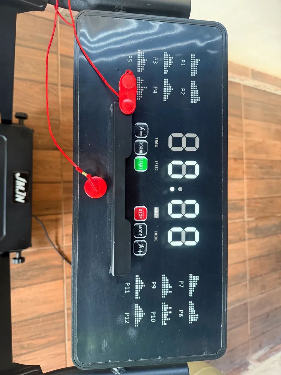 Vendo uma esteira elétrica semi nova - Foto 5