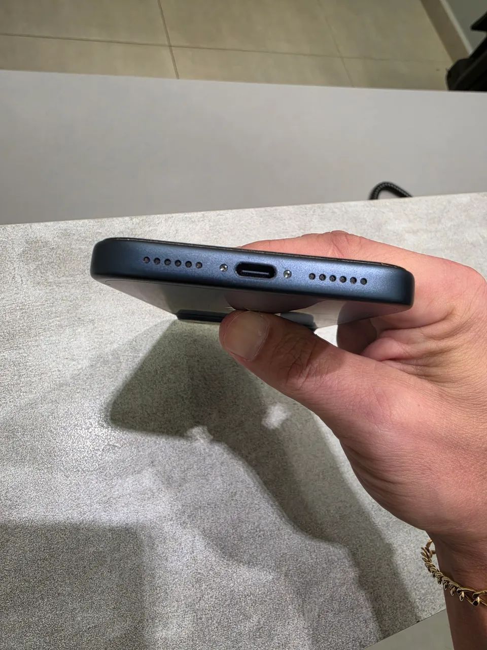 IPhone 17 pro Max azul novissimo - Foto 4