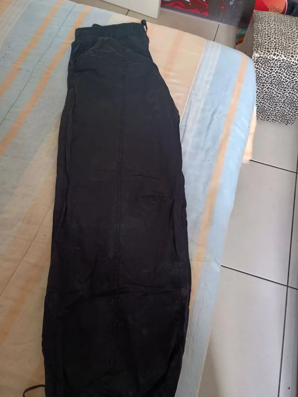 Calça cargo preta Zara  - Foto 3