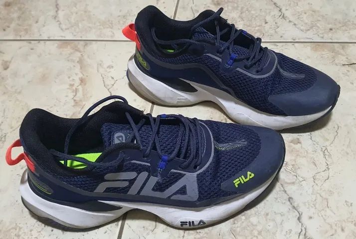 2 PARES DE TENIS N39 NOVOS