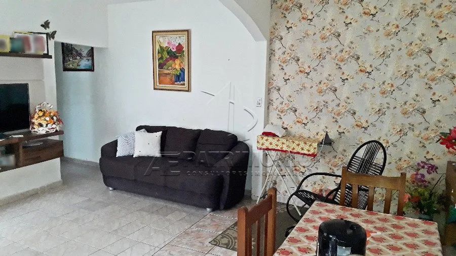CASA,2 Dormitorio(s) bairro Laranjeiras