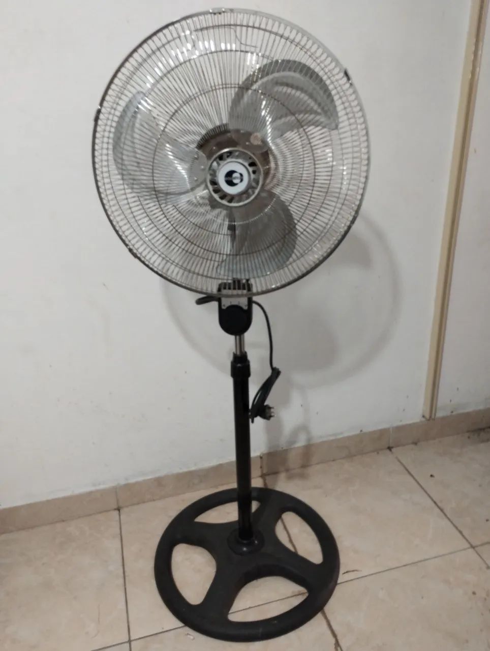 VENTILADOR DE COLUNA 40 CM 
