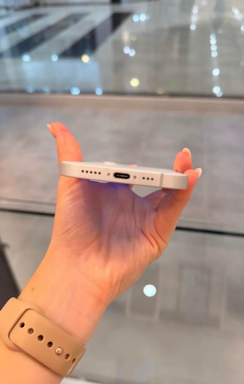 iPhone 16e  - Foto 2