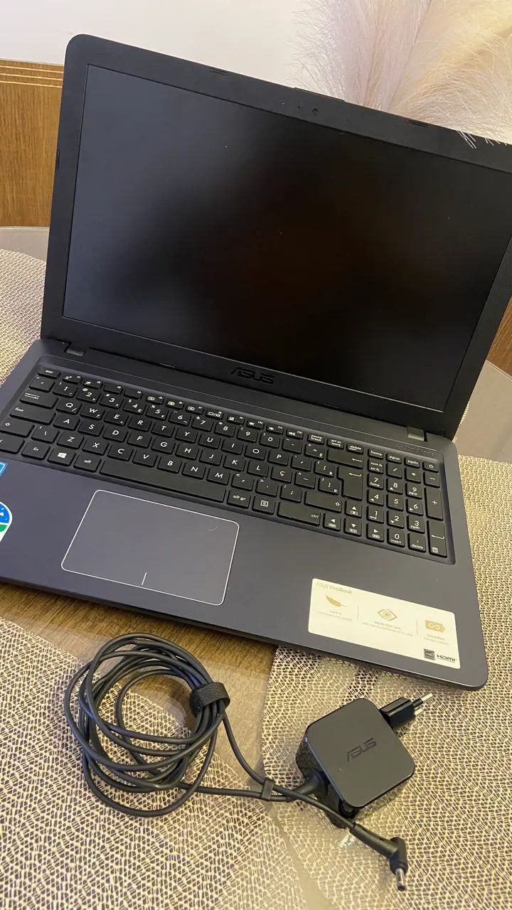 Notebook ASUS - Foto 2