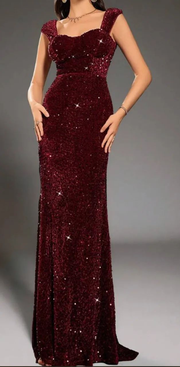 Vestido de festa vinho com brilho