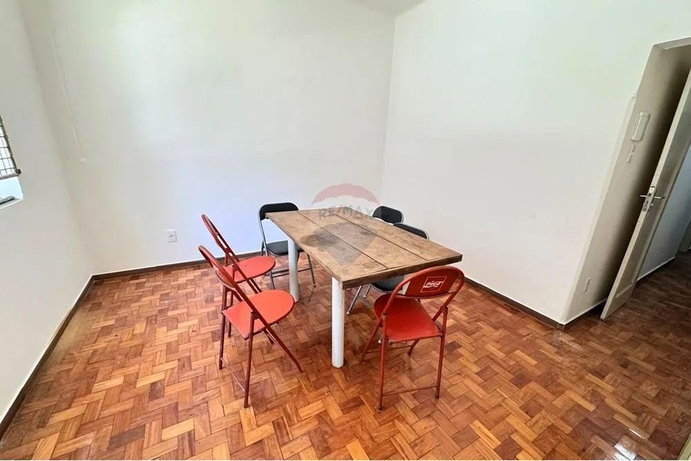 Ponto Comercial Amplo com Espaços Flexíveis para Diversos Tipos de Negócios no Centro, Gra - Foto 4