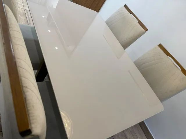 Mesa de Jantar com 4 Cadeiras - Foto 3