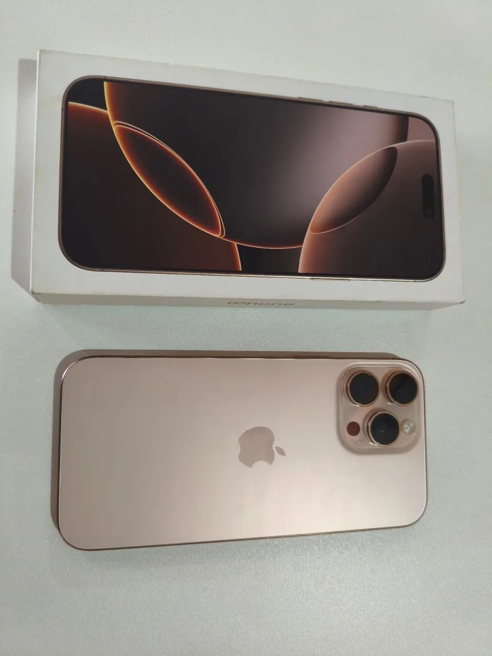 Vendo iPhone 16 pro Max 256gb - Foto 2
