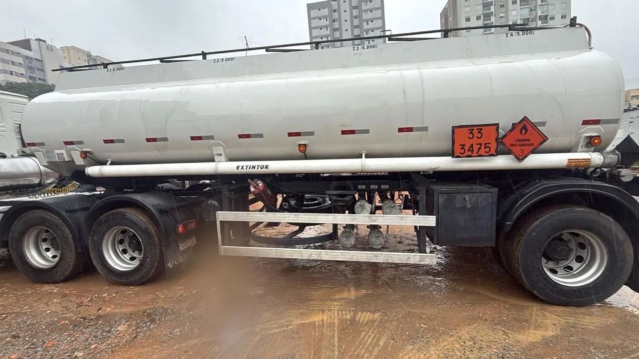 Carreta tanque  - Foto 2