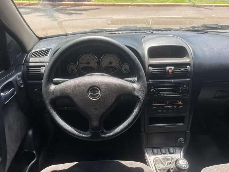Chevrolet Astra Advantage 2.0 MPFI 8V FlexPower 5p, foto 6 de 9