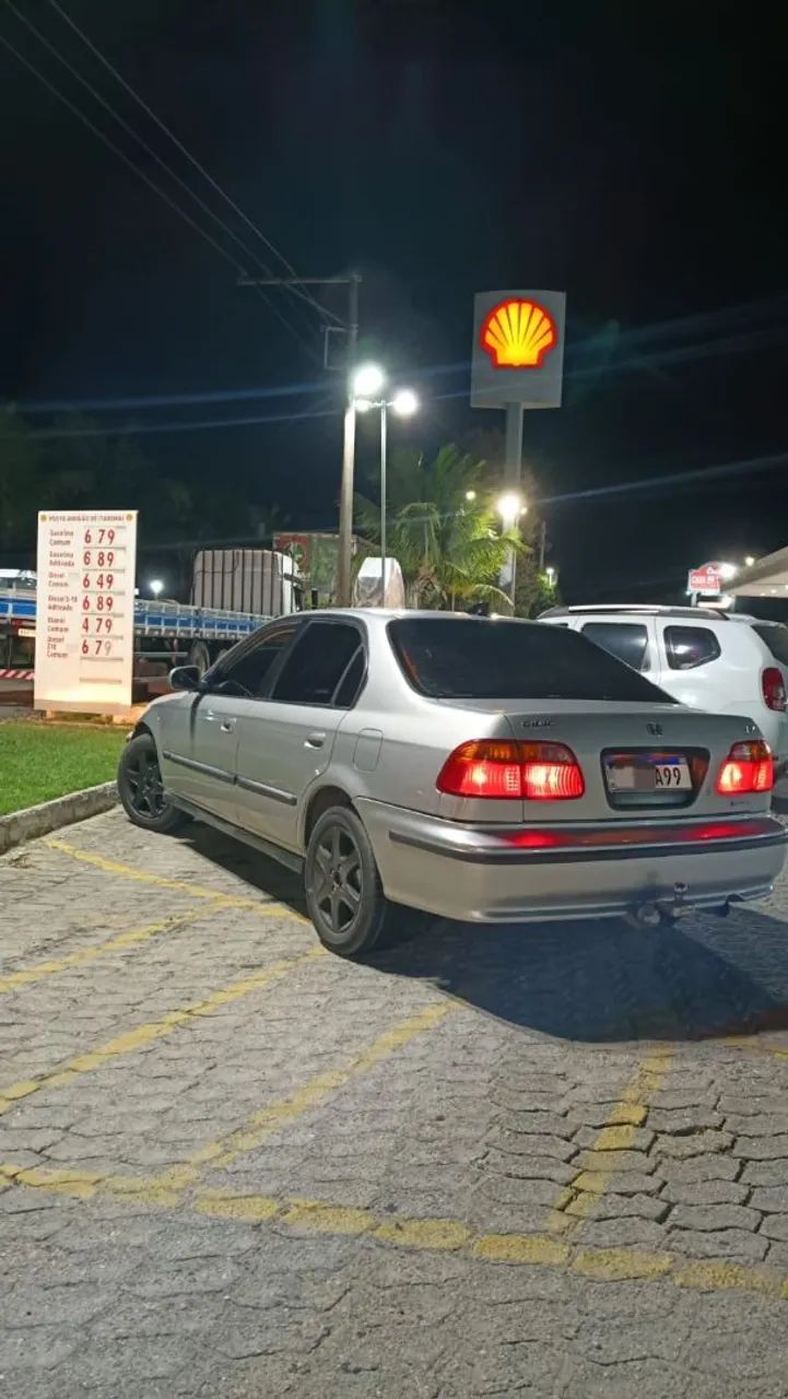 Honda Civic Sedan LX 1.6 16V Aut. 4P 1999