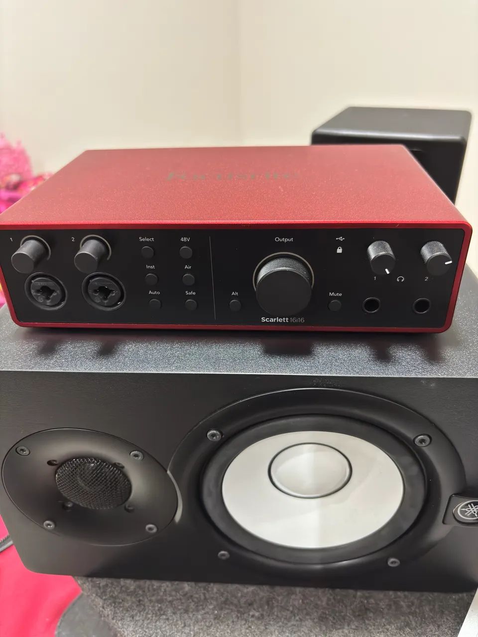 Interface Focusrite 16i16 4 geração  - Foto 2