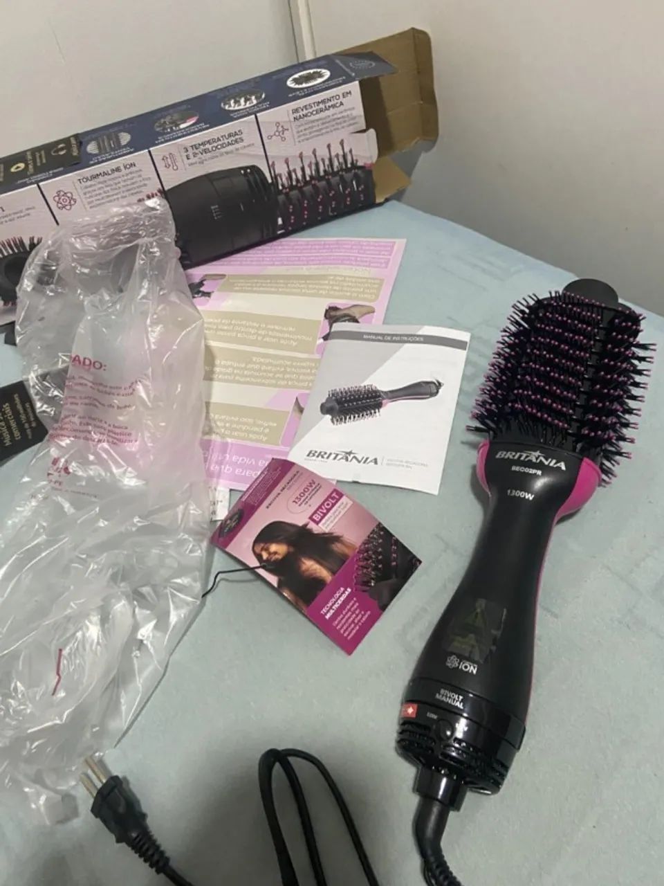 Escova Secadora Britânia 1300W Original - 4 em 1 - Foto 4