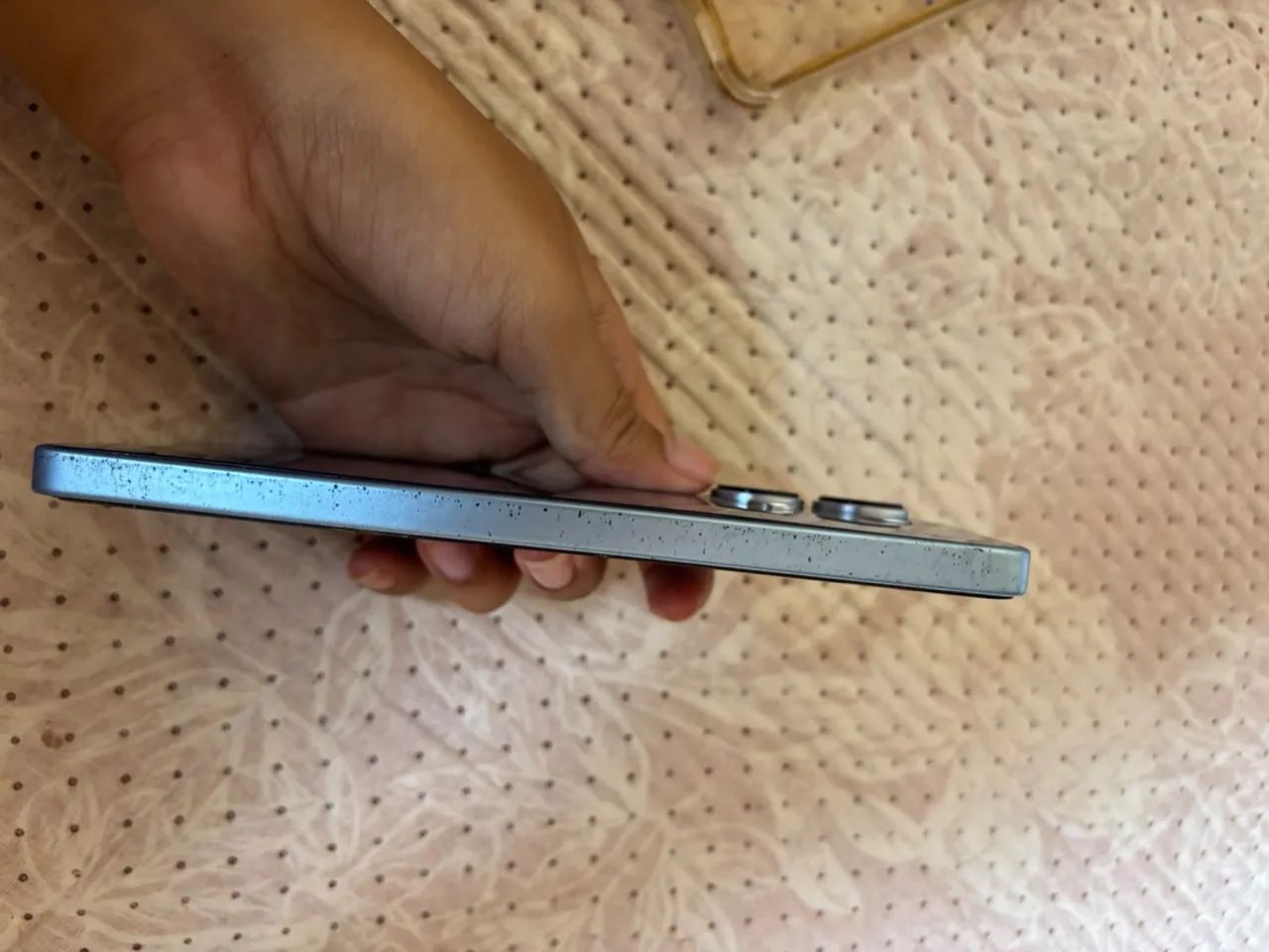 Vende-se um celular Redmi 13 - Foto 2
