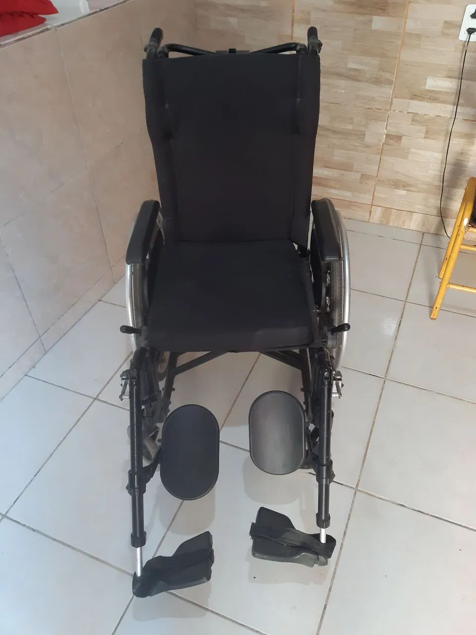 Cadeira de rodas Ortobras - Foto 3