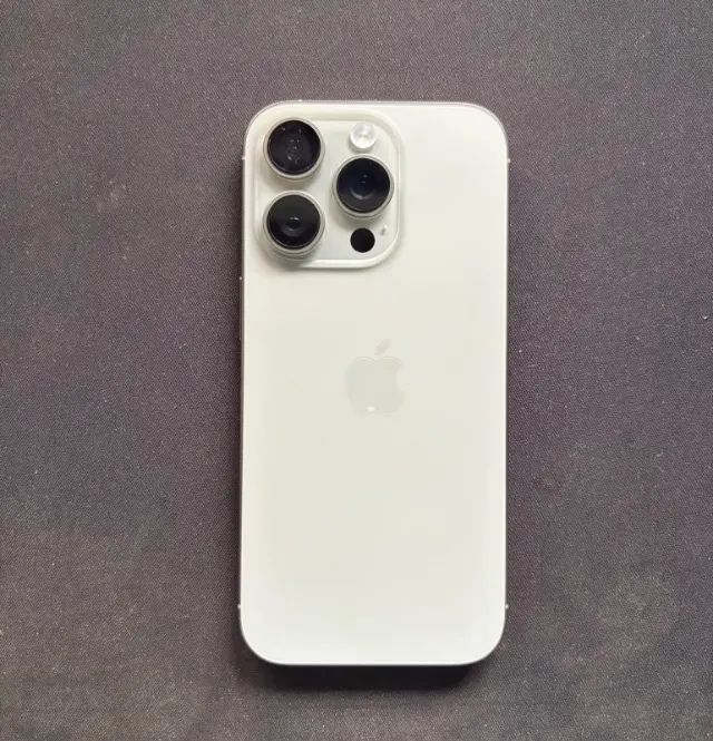 Iphone 16 Pro  - Foto 3