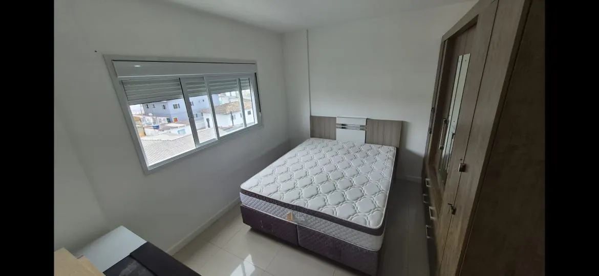 Cama queen size