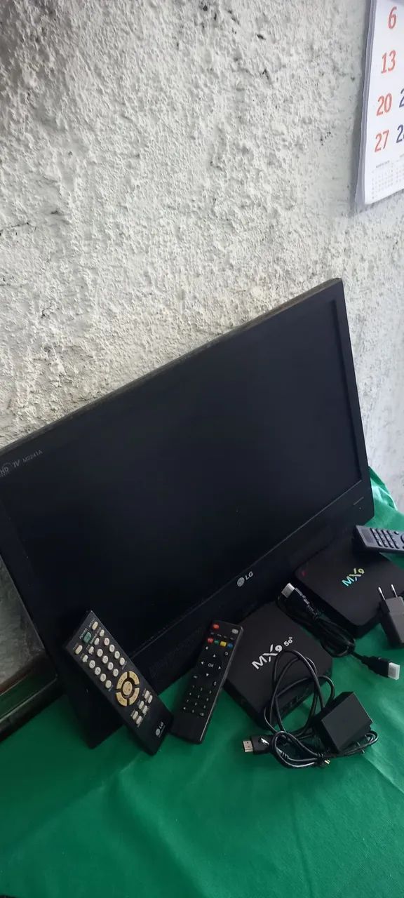 Vendo TV 24 Polegadas mais aparelho - Foto 2