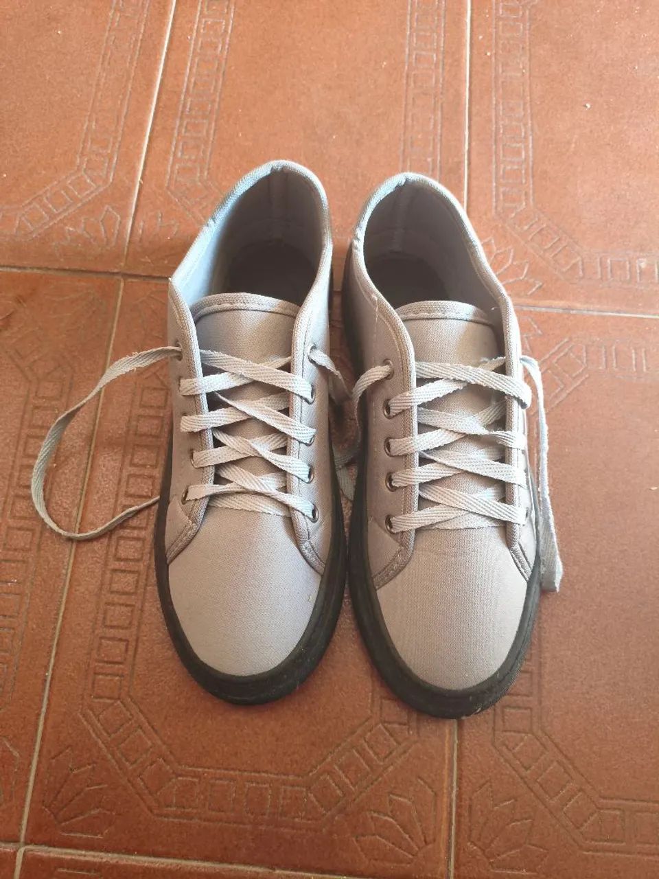 Tênis feminino