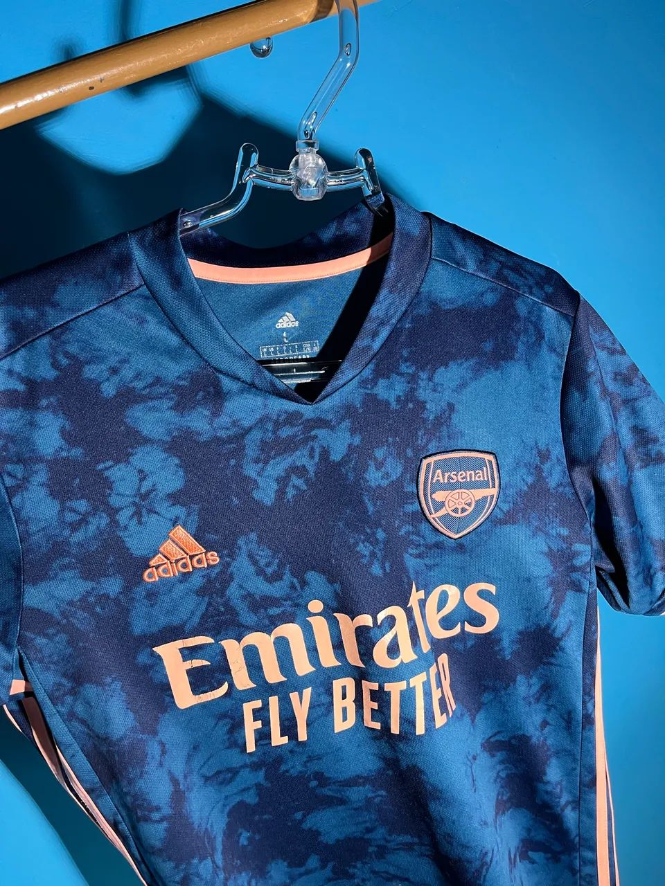 Camiseta Arsenal x Adidas - Foto 2