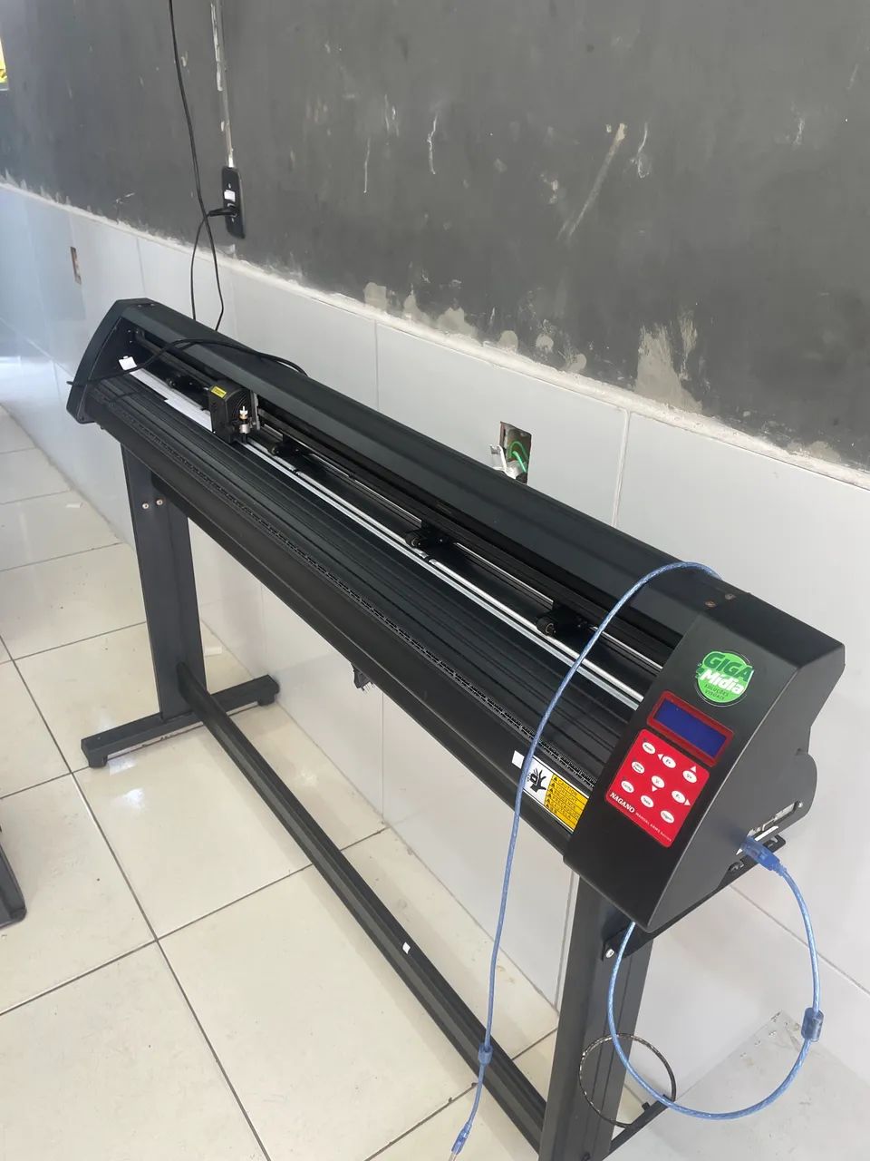 Plotter de recorte 135cm de boca 