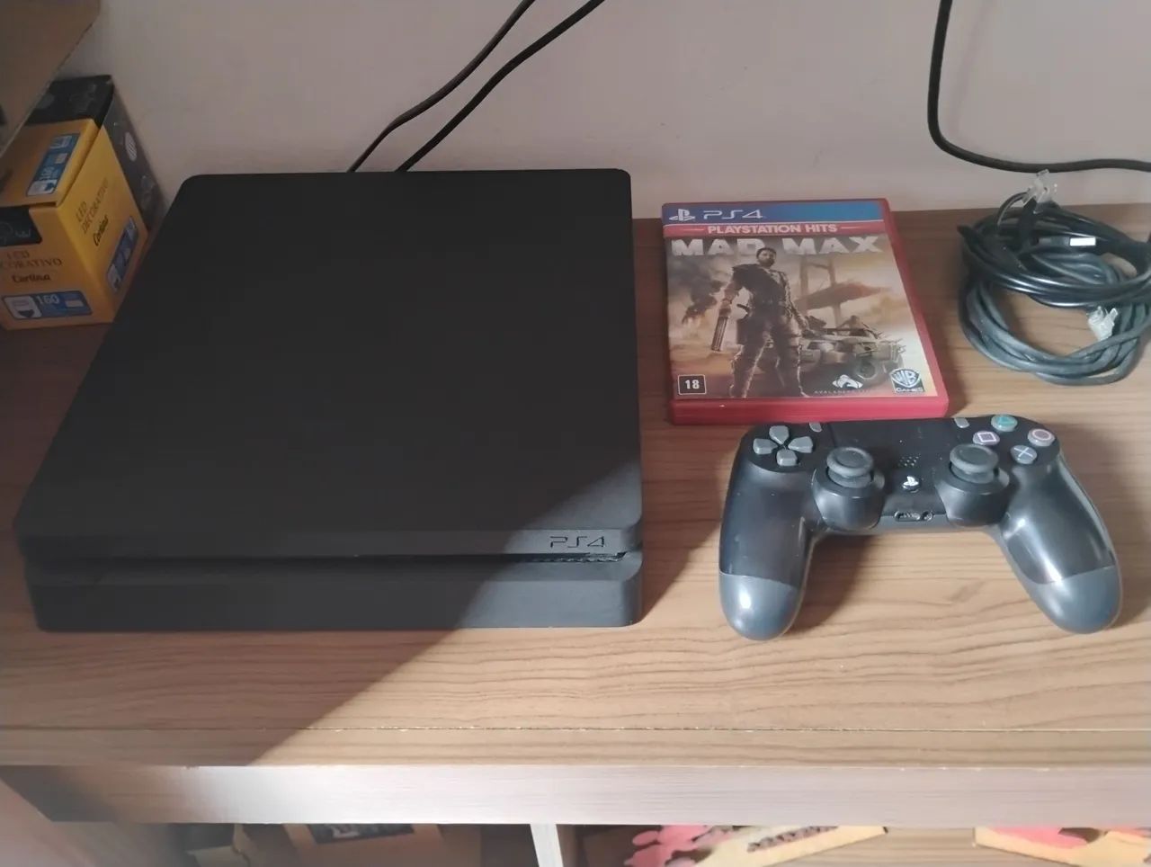 PlayStation 4 Slim 1TB